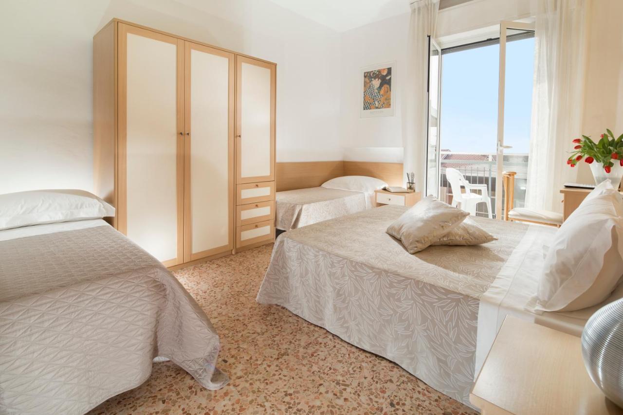 Hotel Bellerofonte Rimini Dış mekan fotoğraf